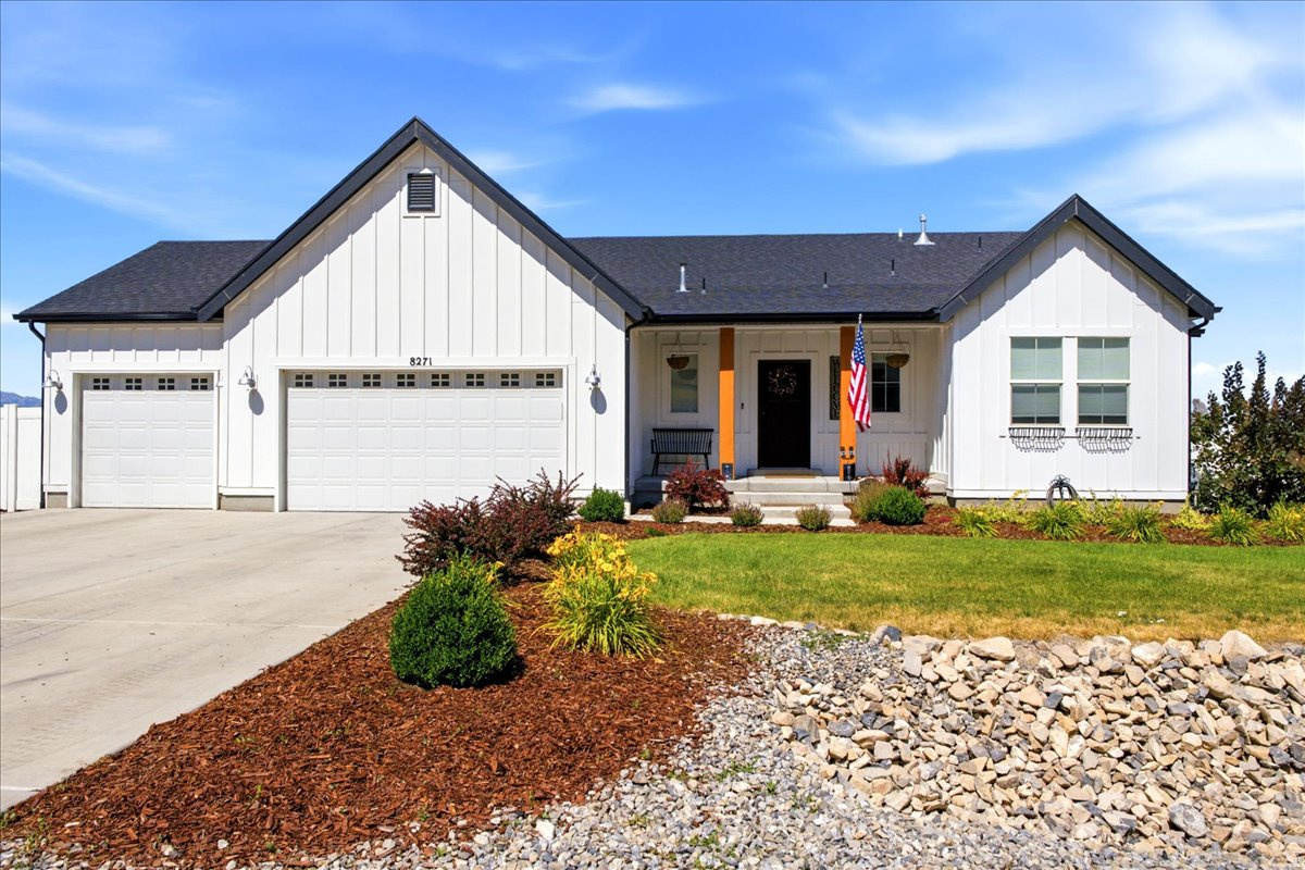 8271 N IRON HORSE DR, Lake Point, UT 84074 — photo 1