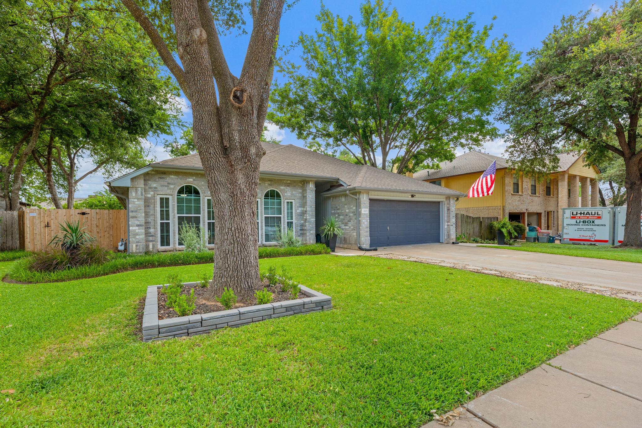 1221 Bell Rock, Pflugerville, TX 78660 — photo 1