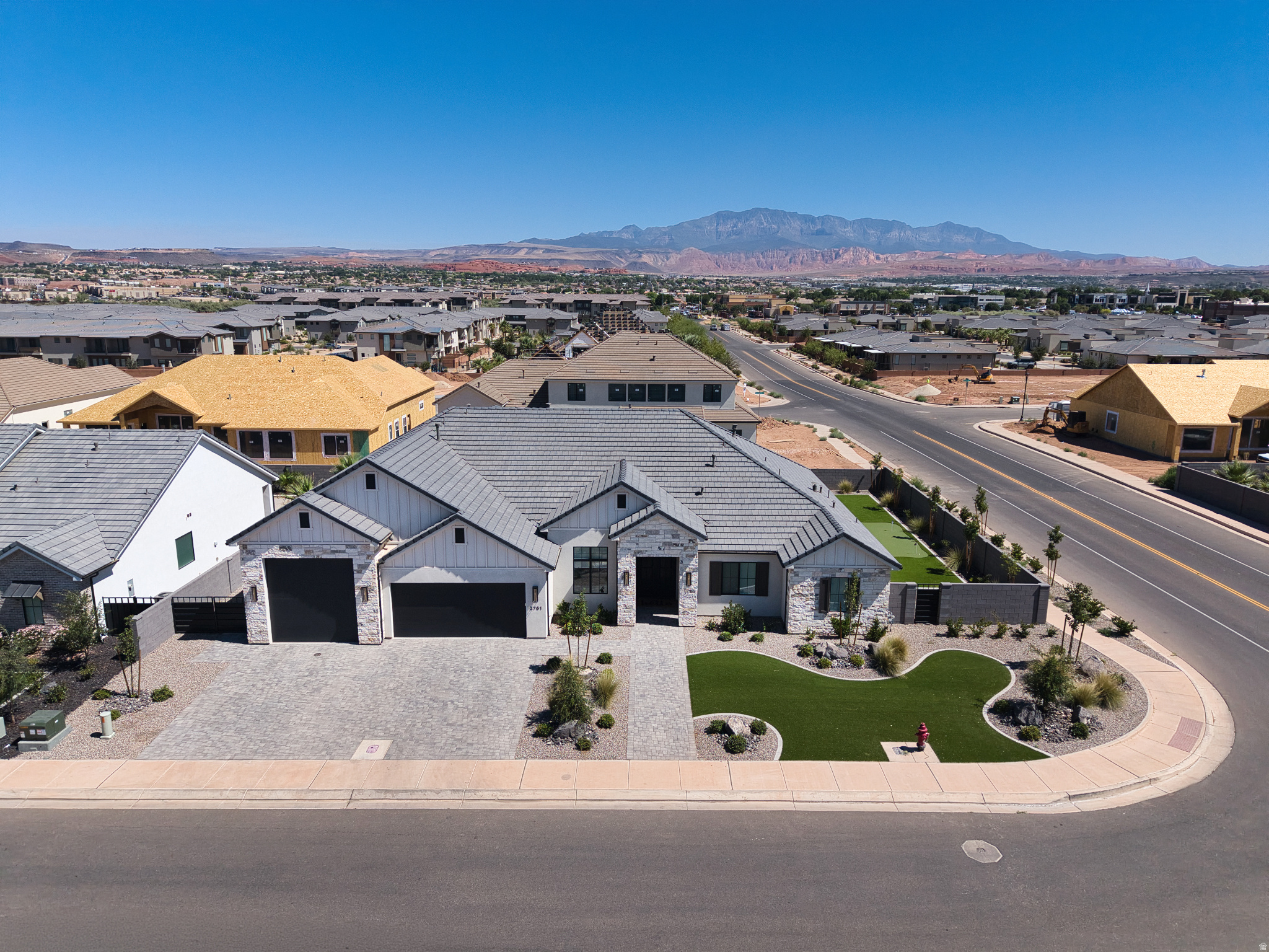 2761 E MOORLAND DR, St. George, UT 84790 — photo 1