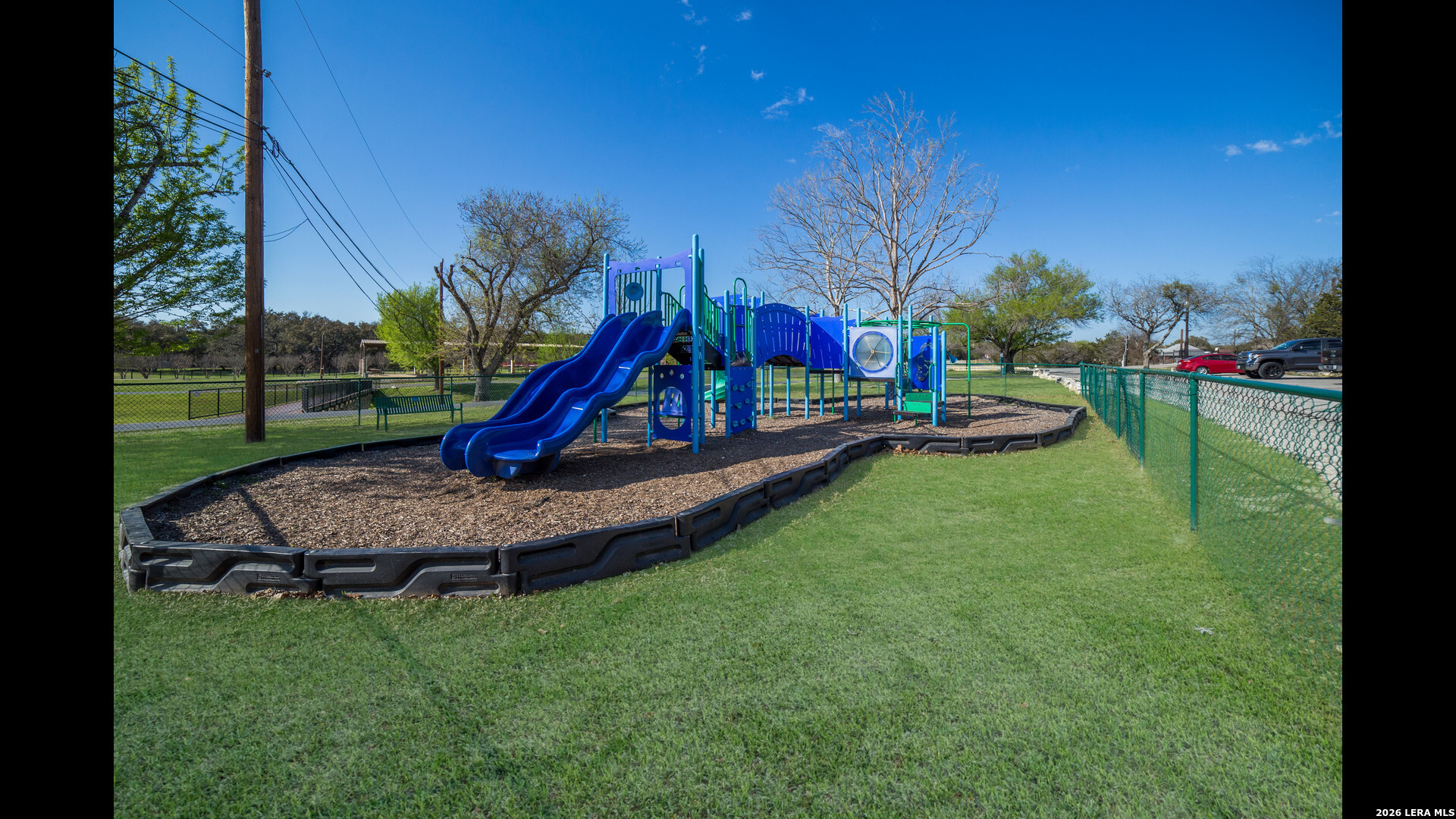 212 Eagle Pass, ,  78260 — photo 1