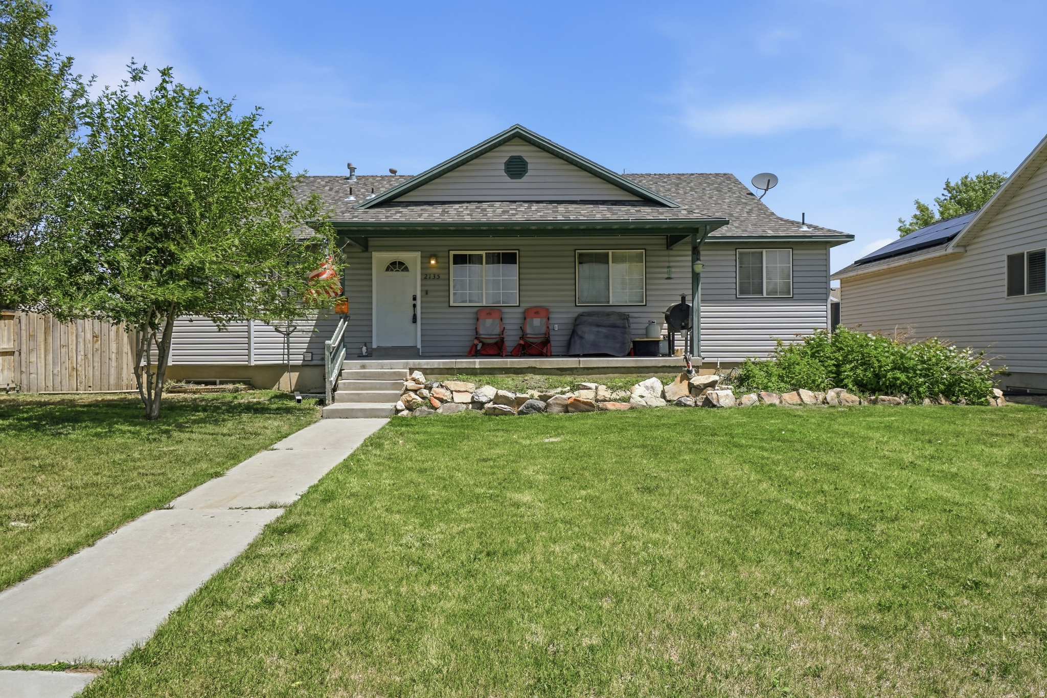 2135 E WHITE PINE RD, Eagle Mountain, UT 84005 — photo 1