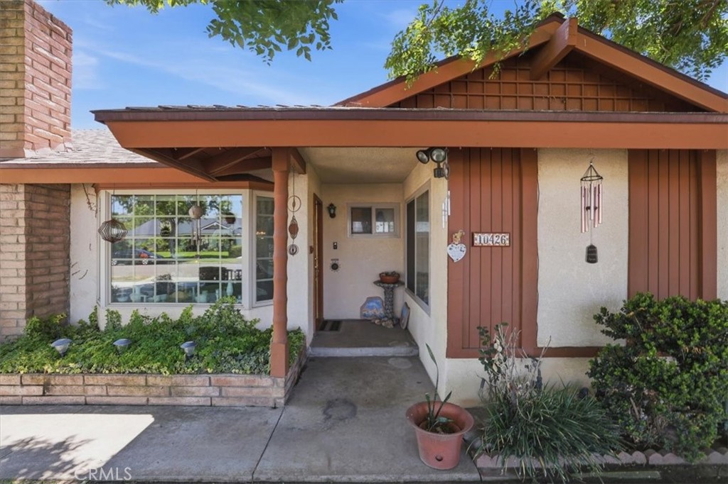 10426 Bonneville, Riverside, CA 92505 — photo 1