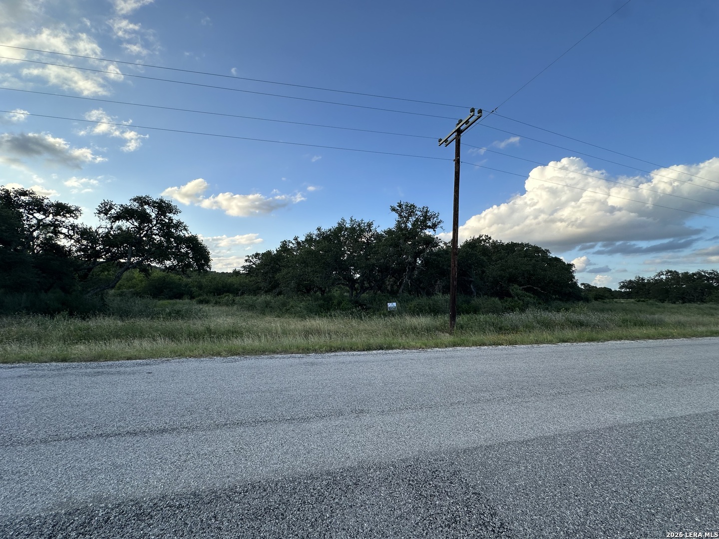 181 Grand Oaks, ,  78861 — photo 1