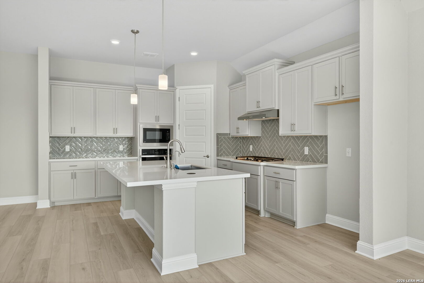 254 Allen Ave., ,  78009 — photo 1