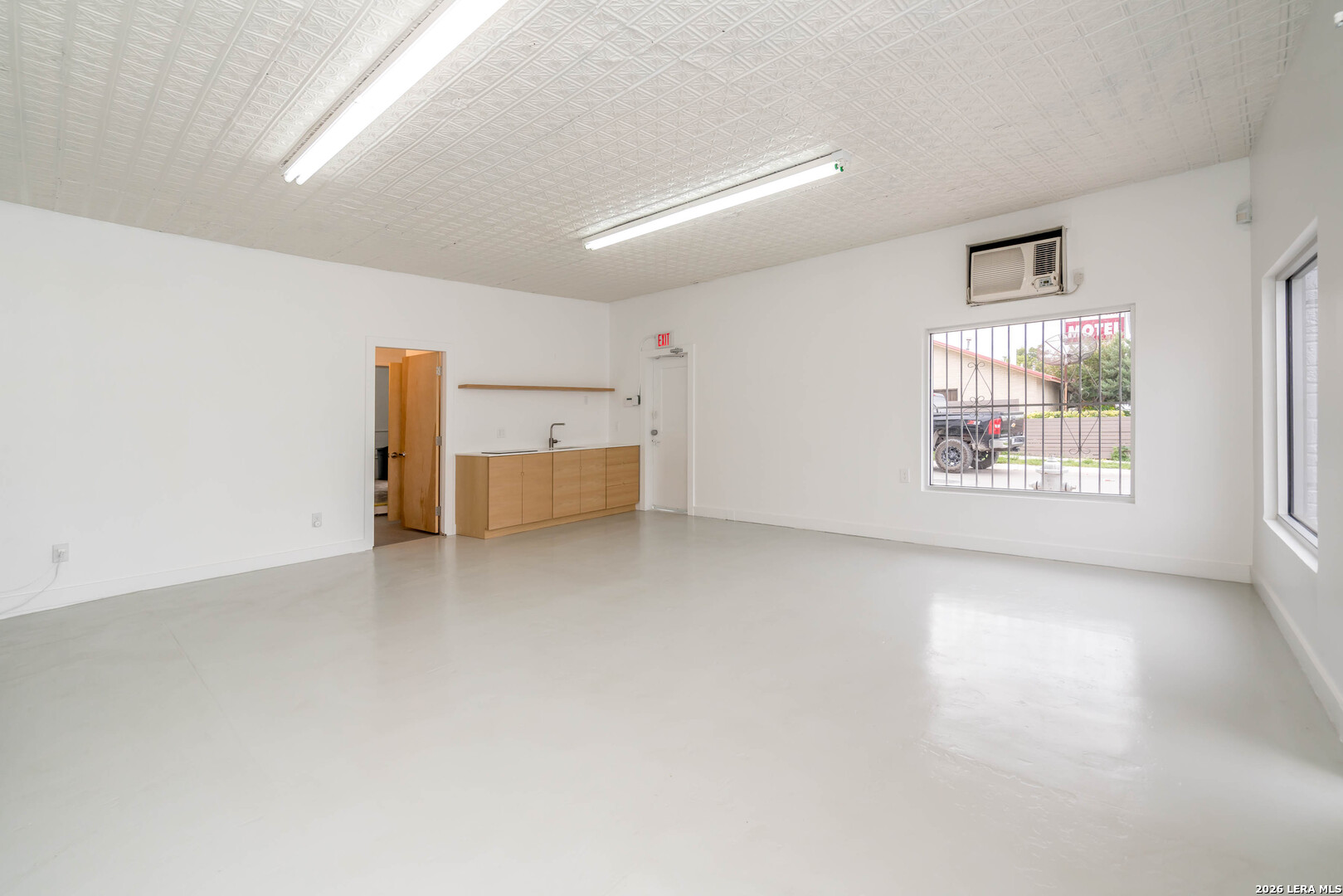 1020 Roosevelt, , 78210 — photo 1
