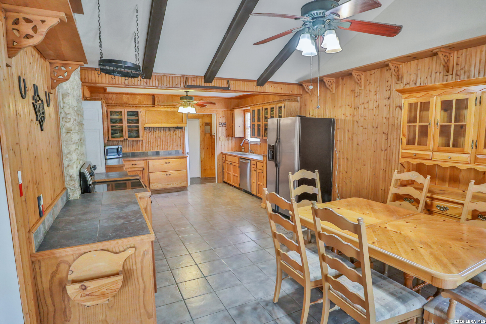1204 LAKESIDE DR W, , 78133 — photo 1