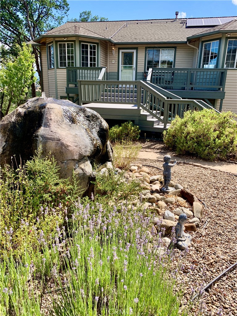 18076 Vista Point Ct, Hidden Valley Lake, CA 95467 — photo 1
