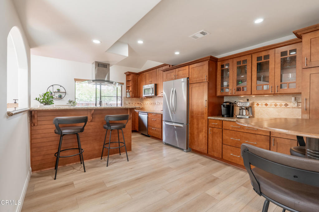 211 N Carillo Road E, Ojai, CA 93023 — photo 1