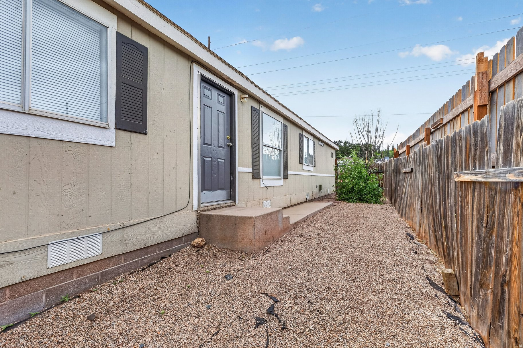 340 E TELEGRAPH ST, Washington, UT 84780 — photo 1