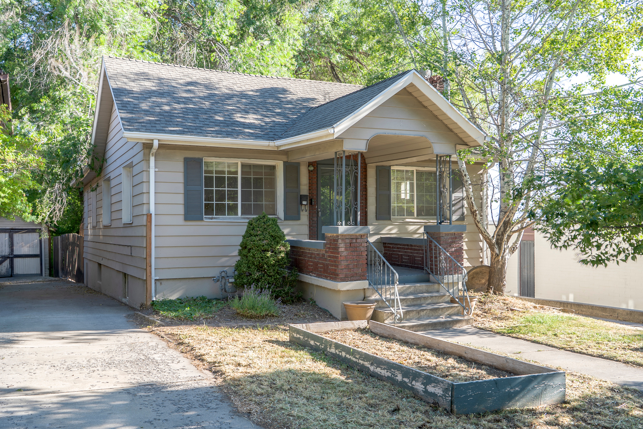 1140 E 800 S, Salt Lake City, UT 84102 — photo 1