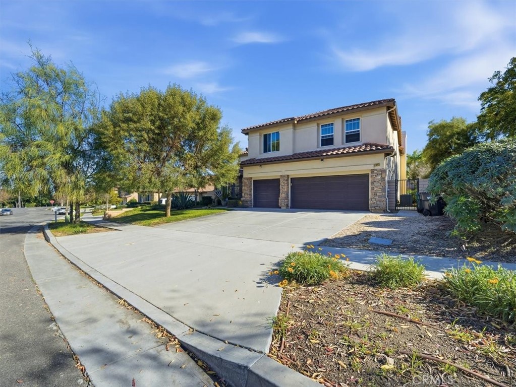 2947 Gilbert Avenue, Corona, CA 92881 — photo 1