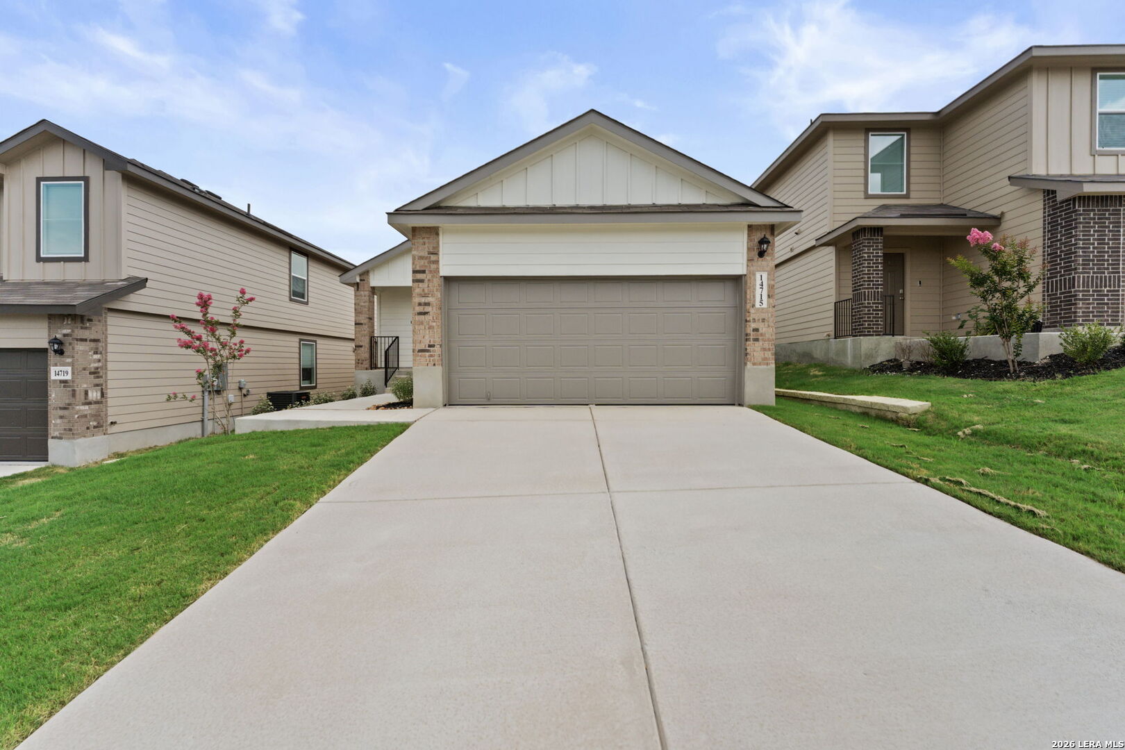 14715 Armstrong Fld, San Antonio, TX 78245 — photo 1