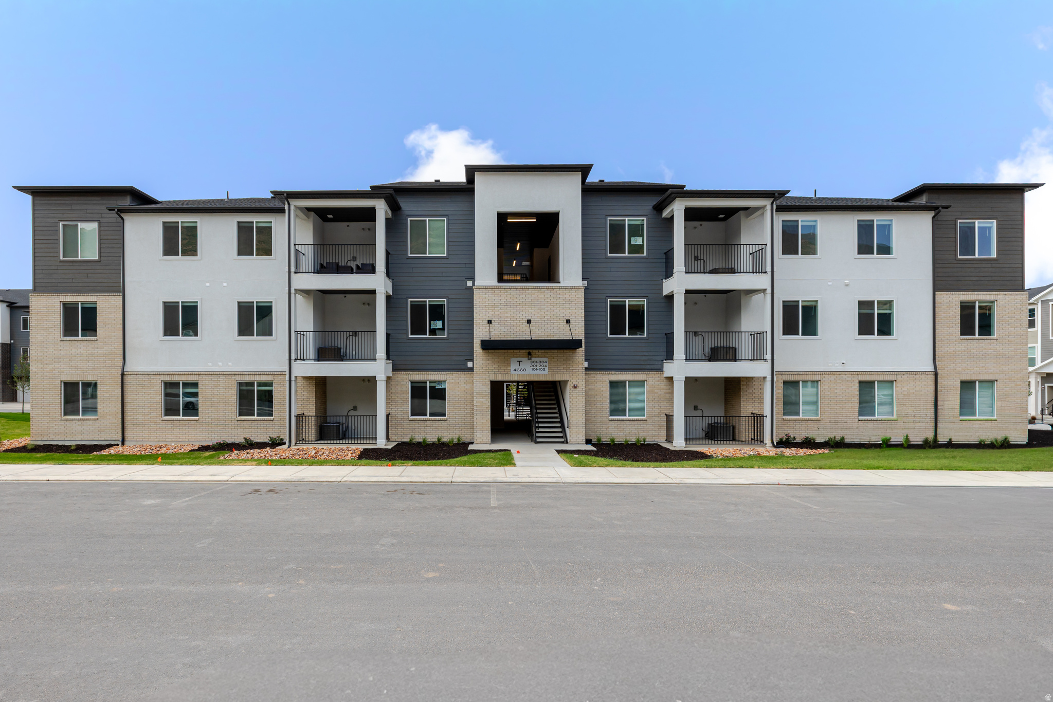 4668 S OLIVE AVE #T204, Mapleton, UT 84664 — photo 1
