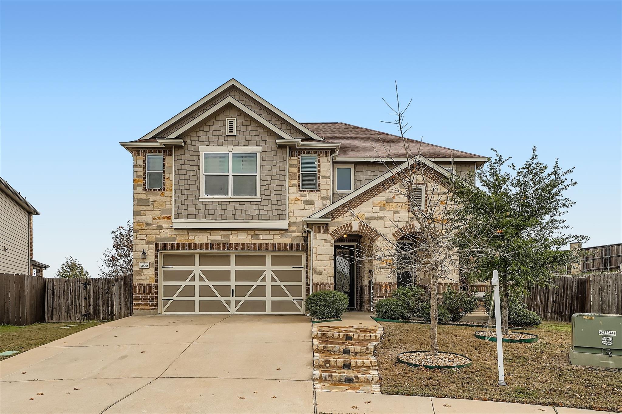 7020 Ondantra, Austin, TX 78744 — photo 1