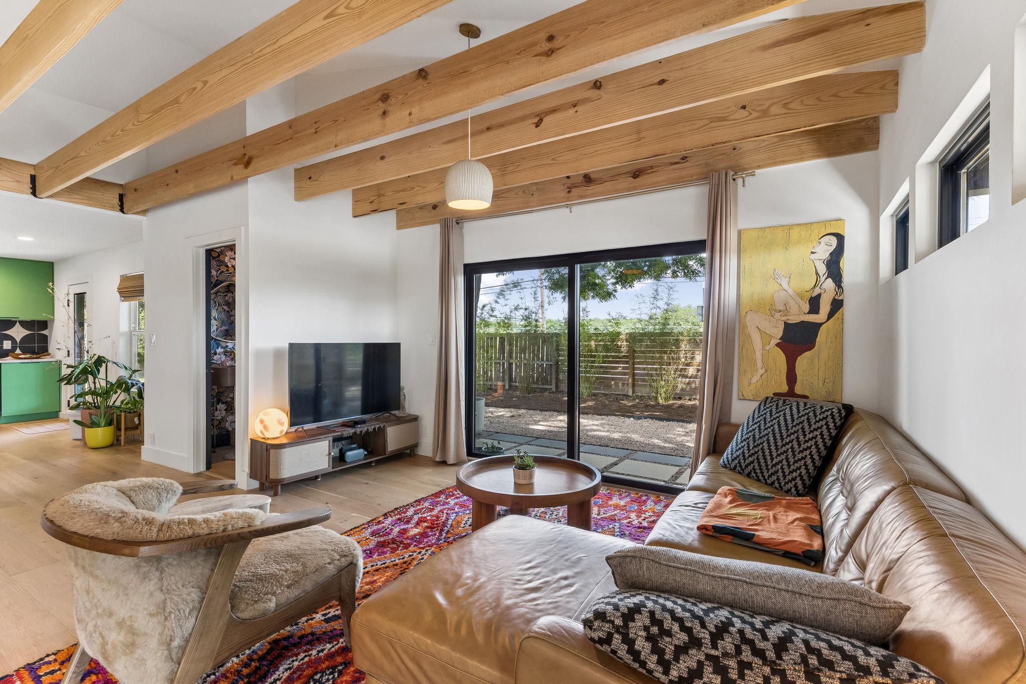 3201 Bengston, Austin, TX 78702 — photo 1