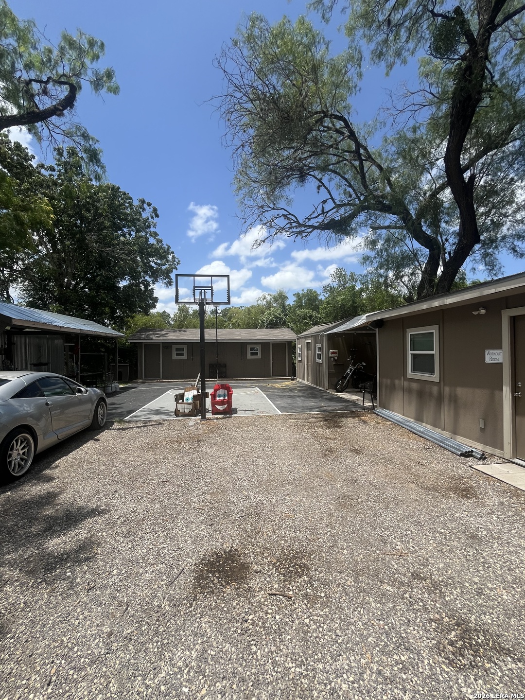 6443 ELMER BLVD, ,  78227 — photo 1