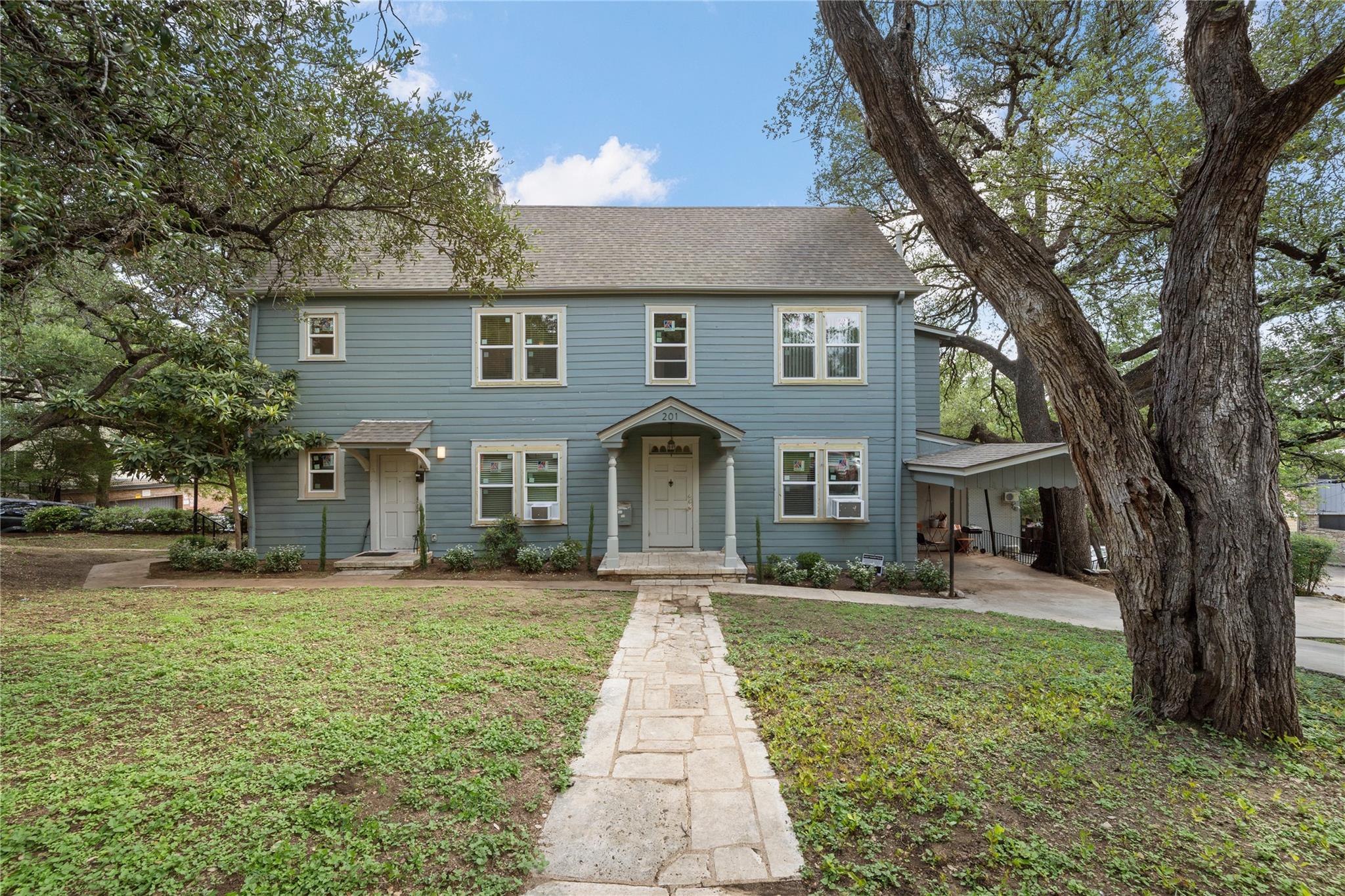 201 31st, Austin, TX 78705 — photo 1