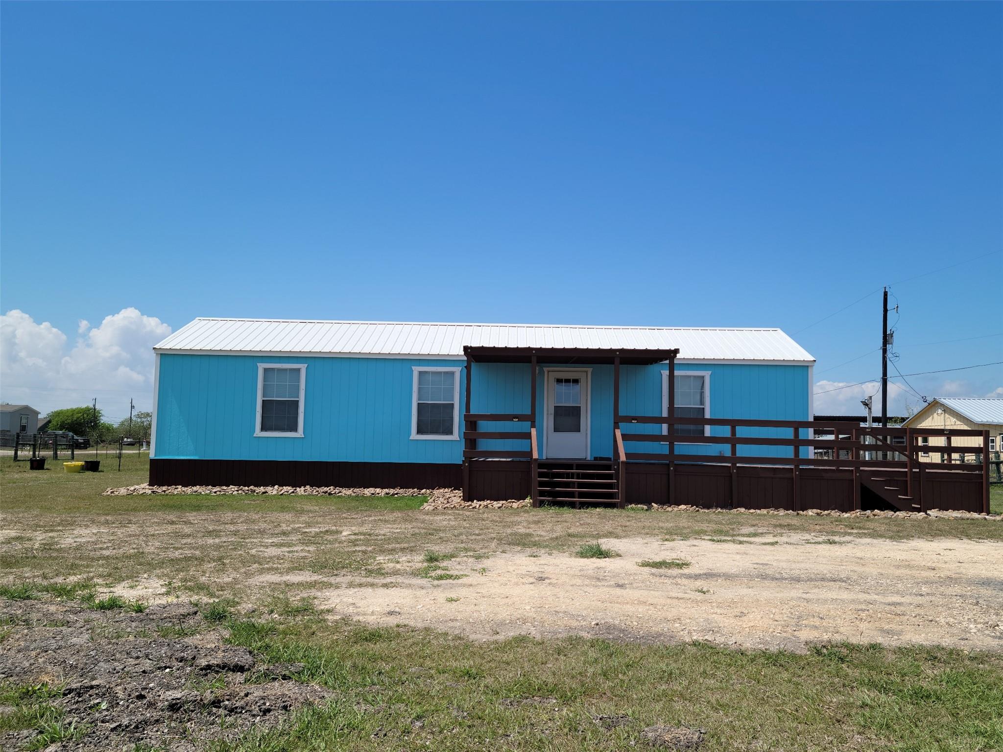 1102 Toledo, Seadrift, TX 77983 — photo 1