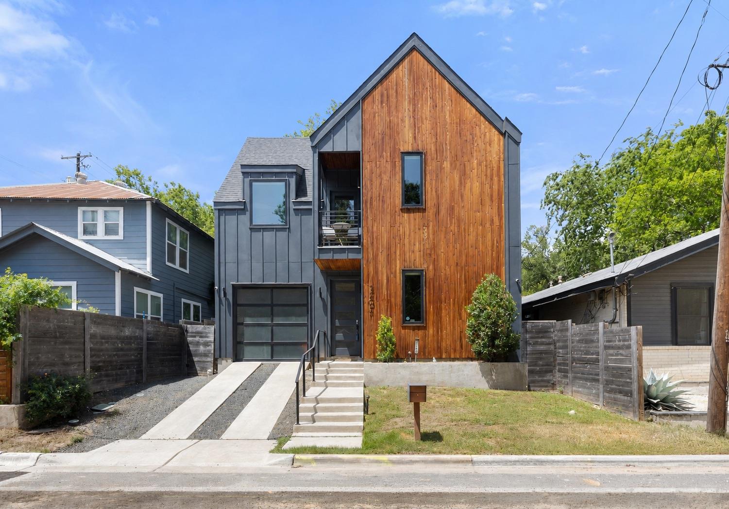 2202 Santa Rita, Austin, TX 78702 — photo 1