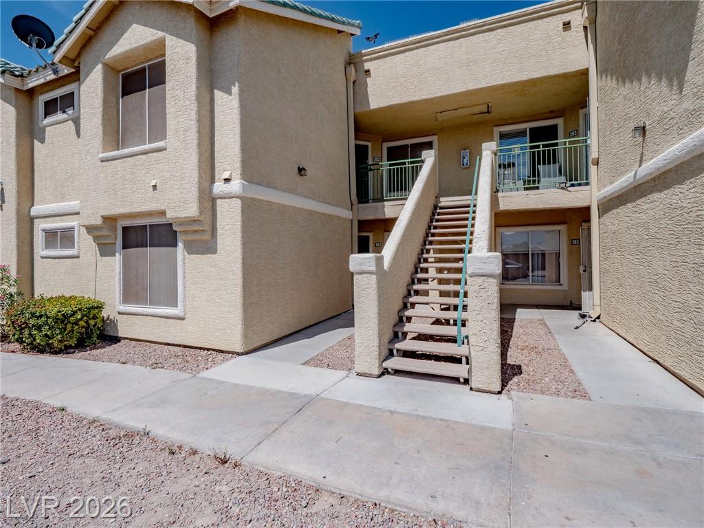 1401 Linnbaker Lane 202, Las Vegas, NV 89110 — photo 1