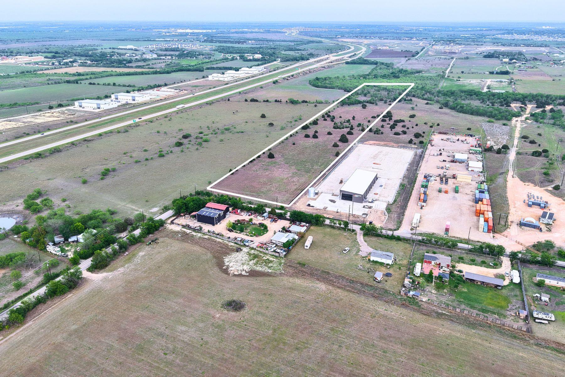 13023 Wright, Buda, TX 78610 — photo 1