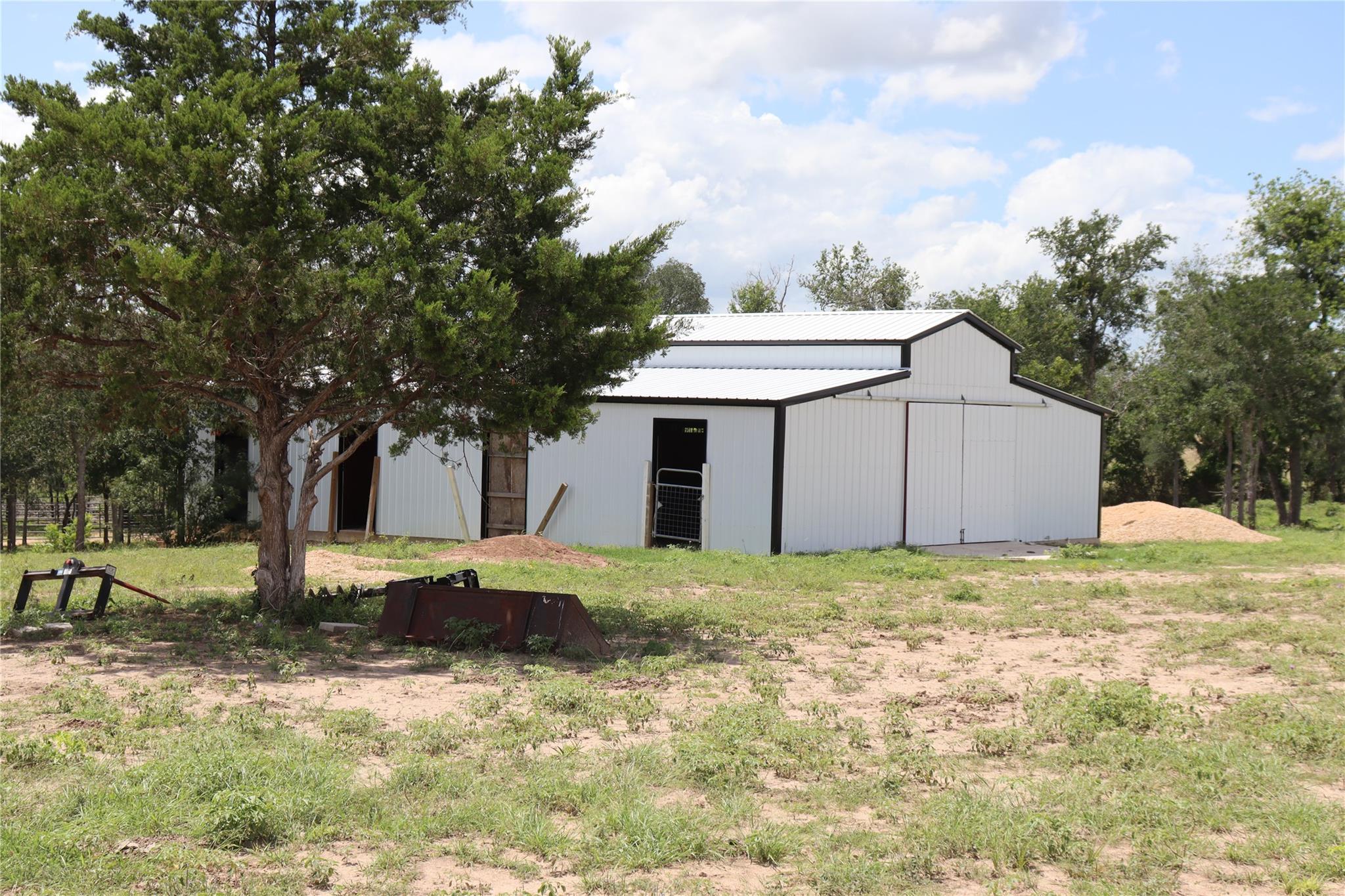 1220 Brushy Branch, Lockhart, TX 78644 — photo 1