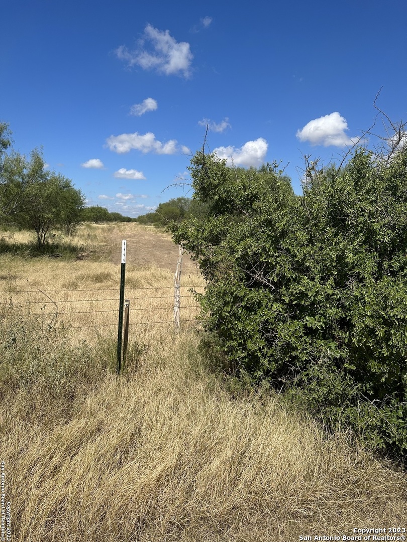 000 Old Hwy 90, Sabinal, TX 78881 — photo 1