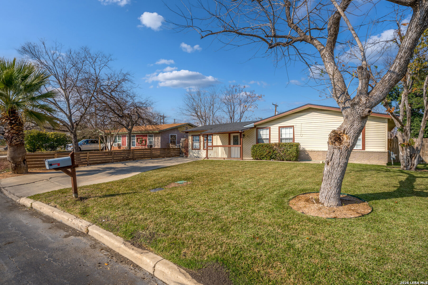 511 Millwood, San Antonio, TX 78216 — photo 1