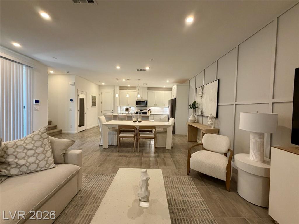 802  Royal Beekman Street, Henderson, NV 89011 — photo 1