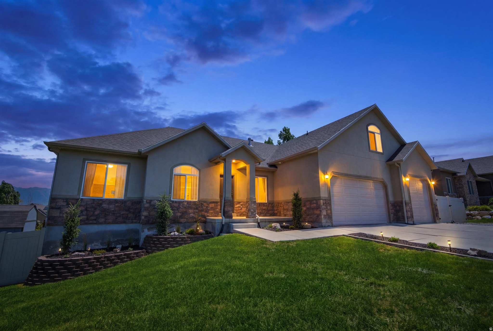 1252 S SKYLINE RD, Saratoga Springs, UT 84045 — photo 1