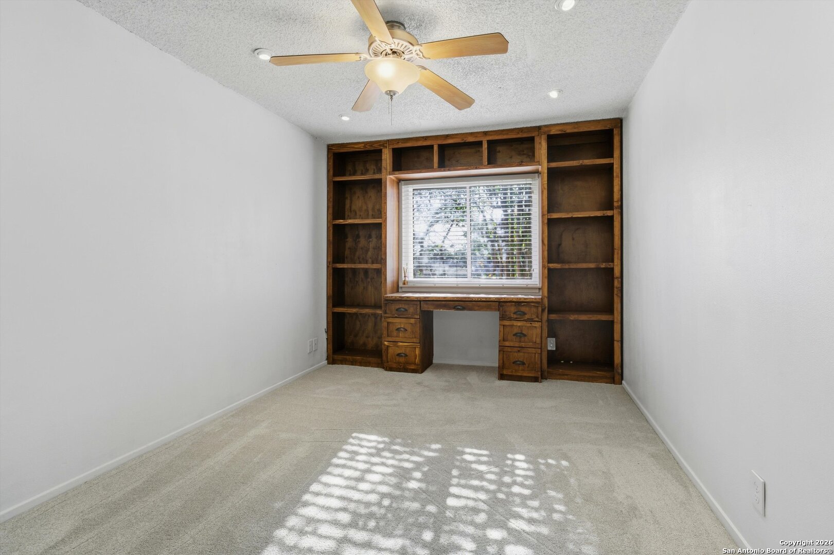 7322 Oak Manor #19, , 78229 — photo 1