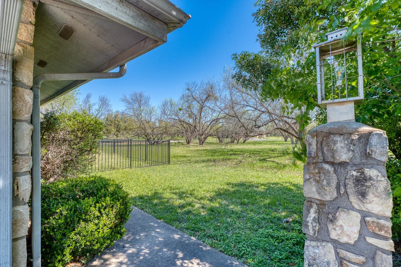 1504 Horseshoe Bay Proper, Horseshoe Bay, TX 78657 — photo 1