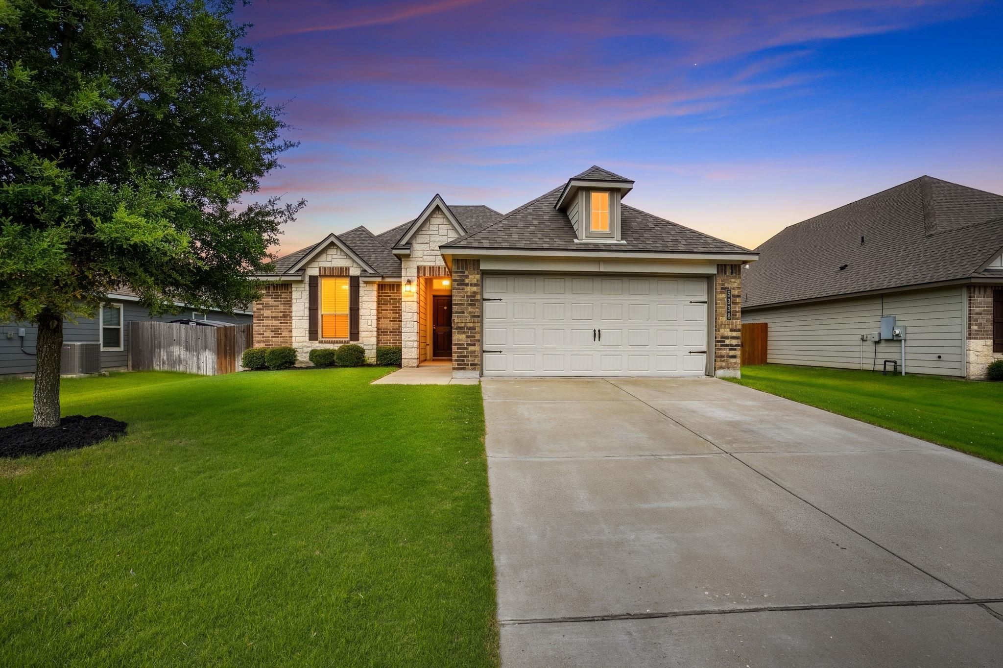 5338 Lancaster, Belton, TX 76513 — photo 1