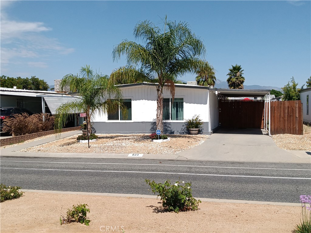 822 S PALM Avenue, Hemet, CA 92543 — photo 1