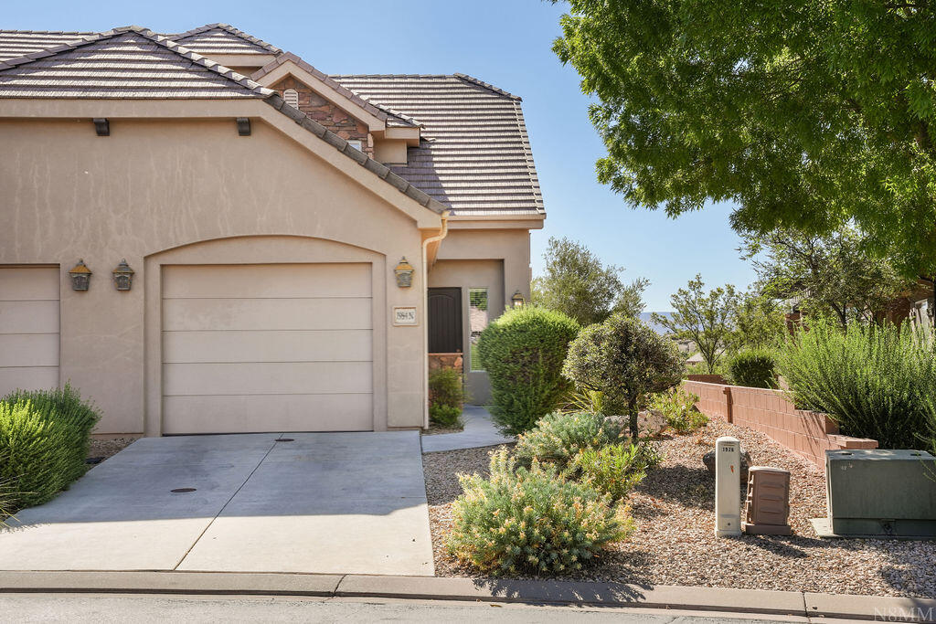 1984 N PEBBLE BEACH DR, Washington, UT 84780 — photo 1
