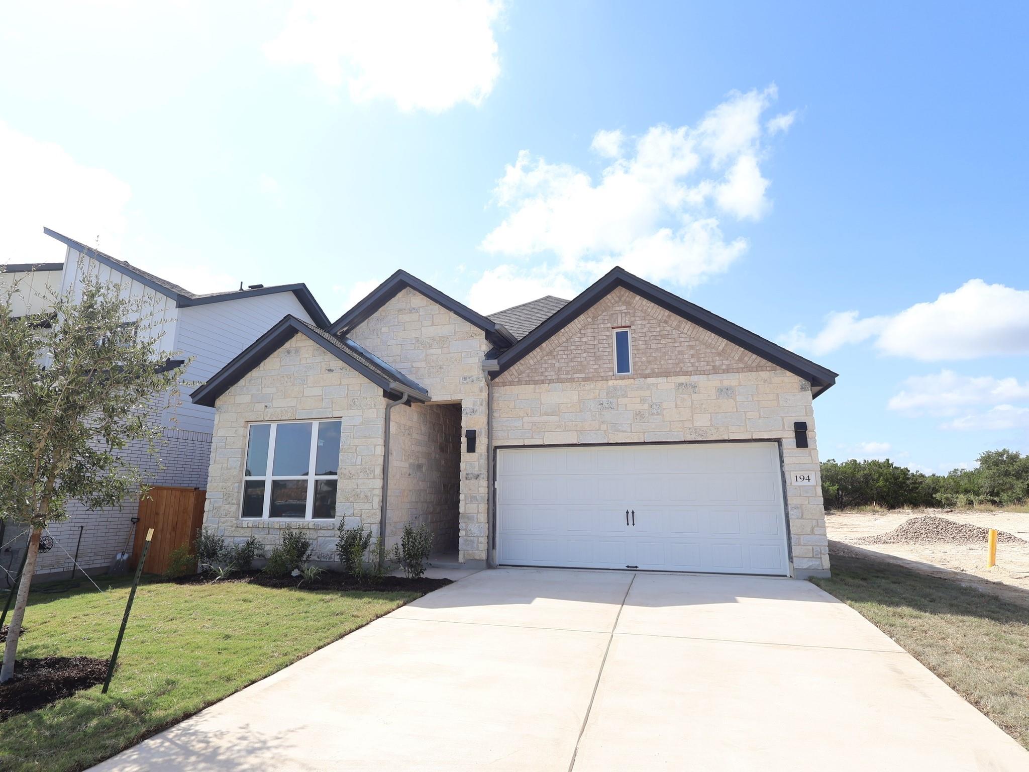 194 Norway Spruce, Dripping Springs, TX 78620 — photo 1