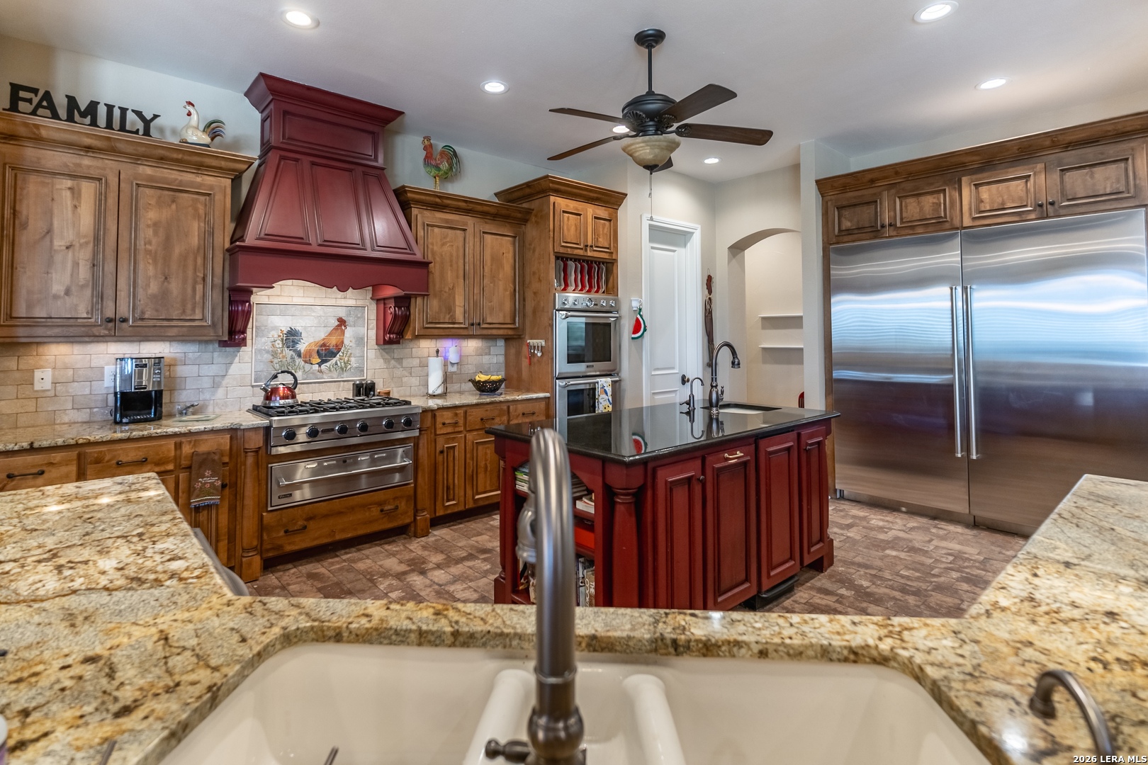 6110 STATE HIGHWAY 173 N, , 78861 — photo 1