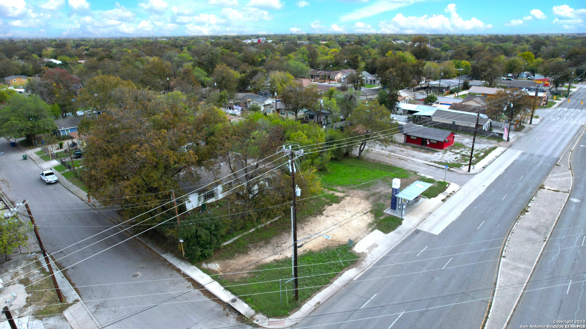 5310 S ZARZAMORA ST, San Antonio, TX 78211 — photo 1
