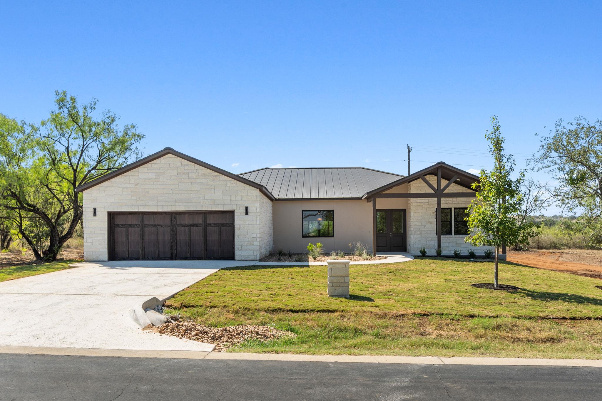 1399 Hi, Horseshoe Bay, TX 78657 — photo 1
