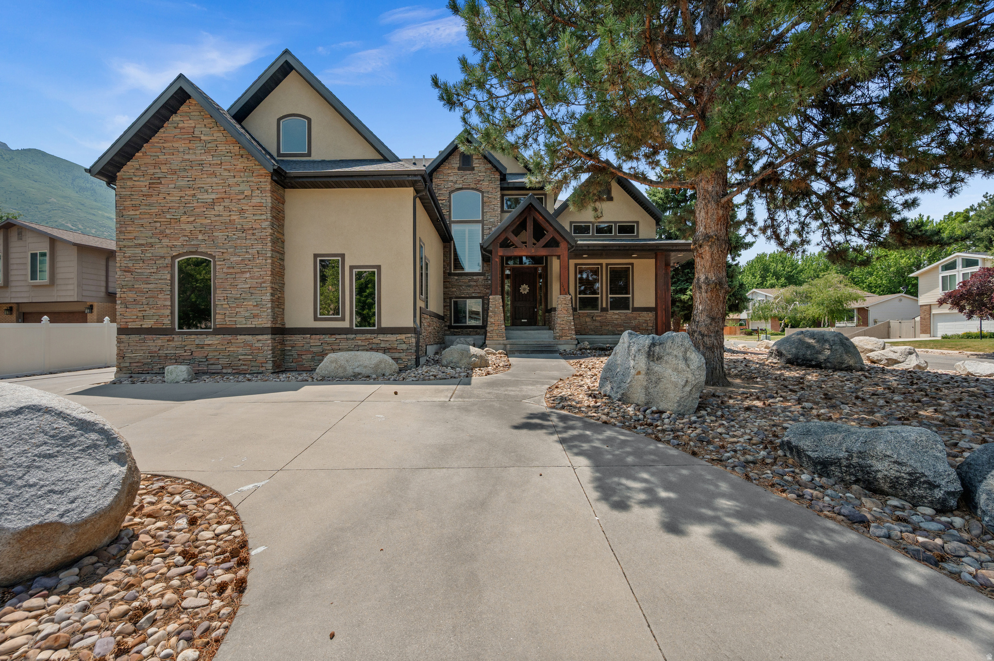 3480 E MACINTOSH CIR, Cottonwood Heights, UT 84121 — photo 1
