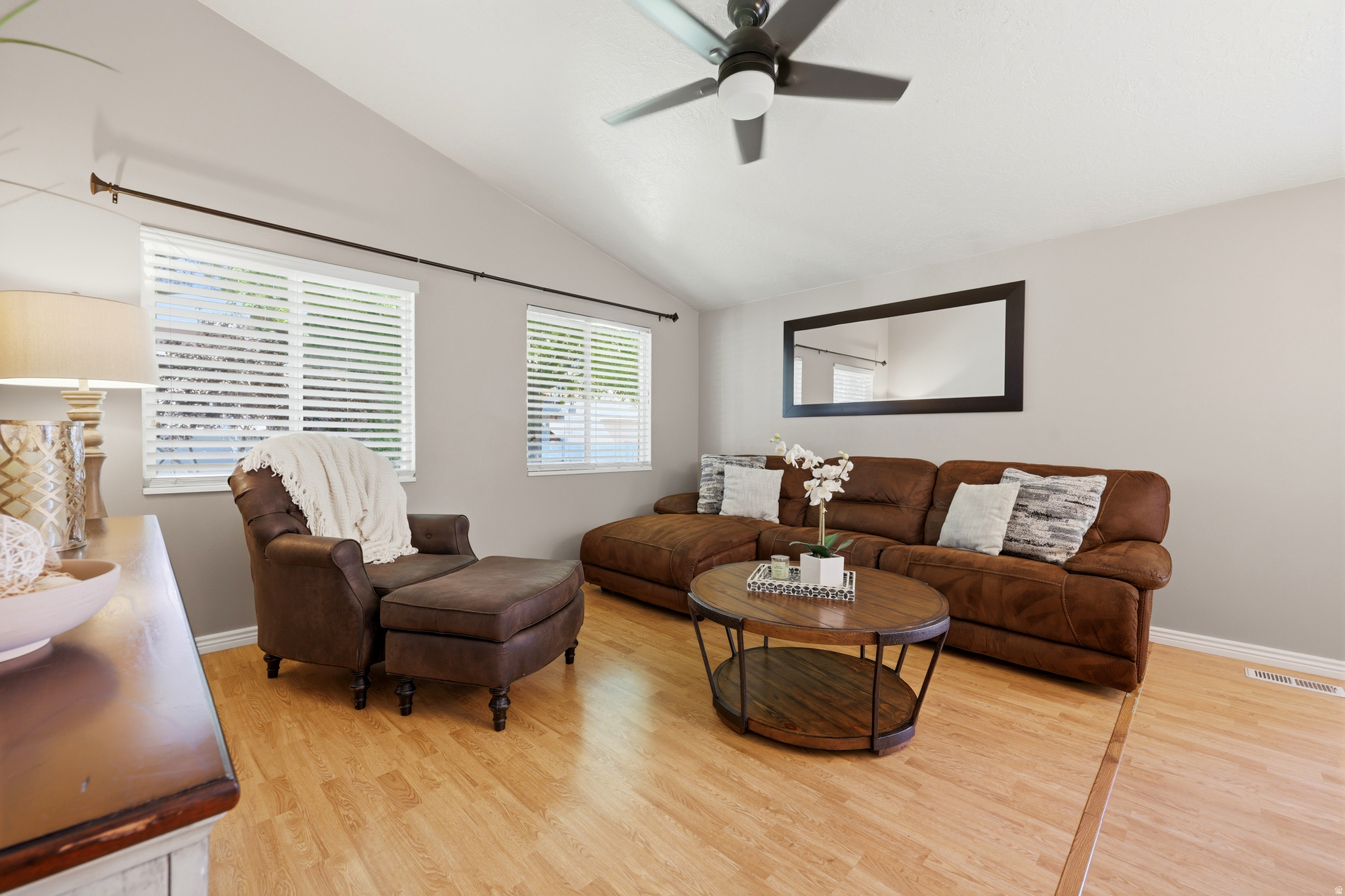 8462 S OAK FARM DR, West Jordan, UT 84081 — photo 1