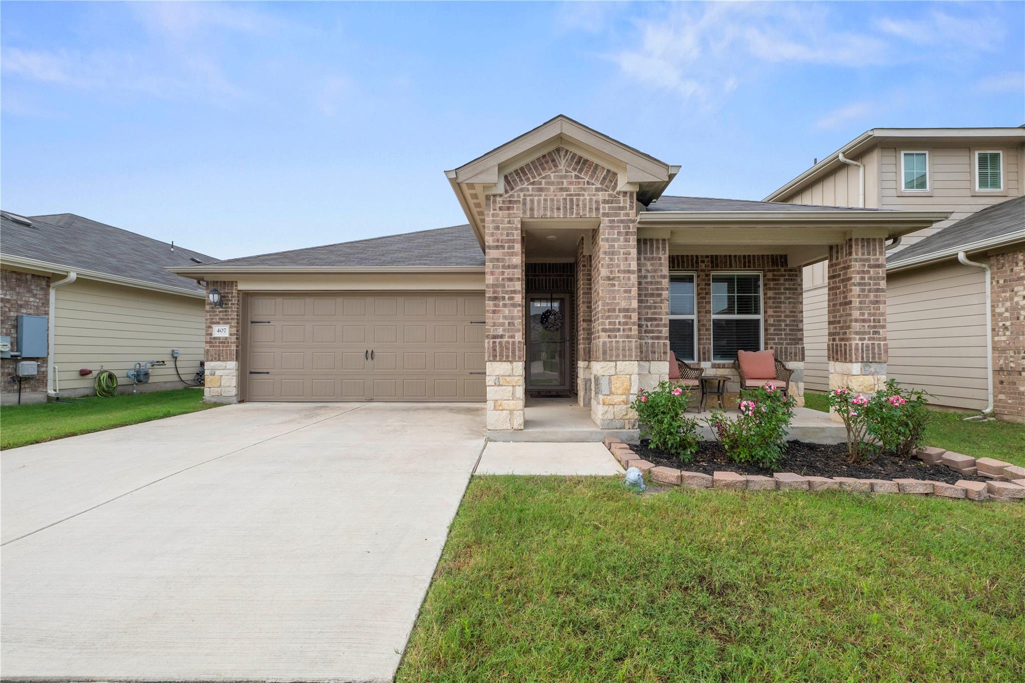 407 Water Way, Hutto, TX 78634 — photo 1