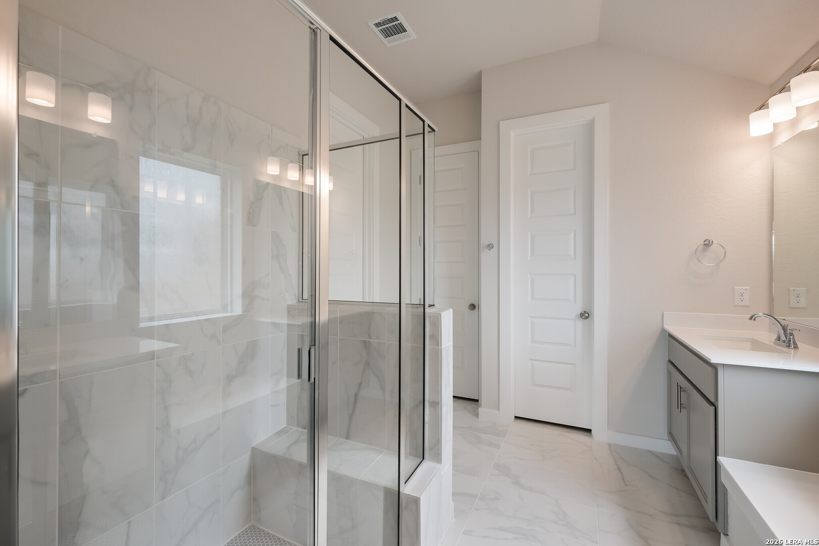 626 Foxbrook Way, ,  78108 — photo 1