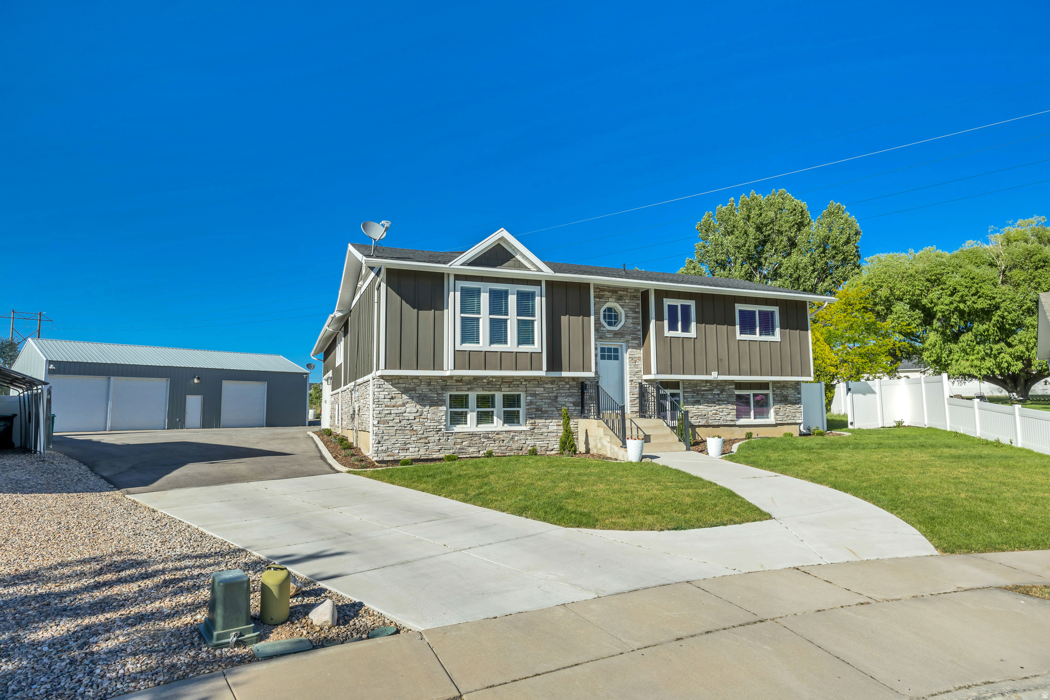 3154 W 5700 S, Roy, UT 84067 — photo 1