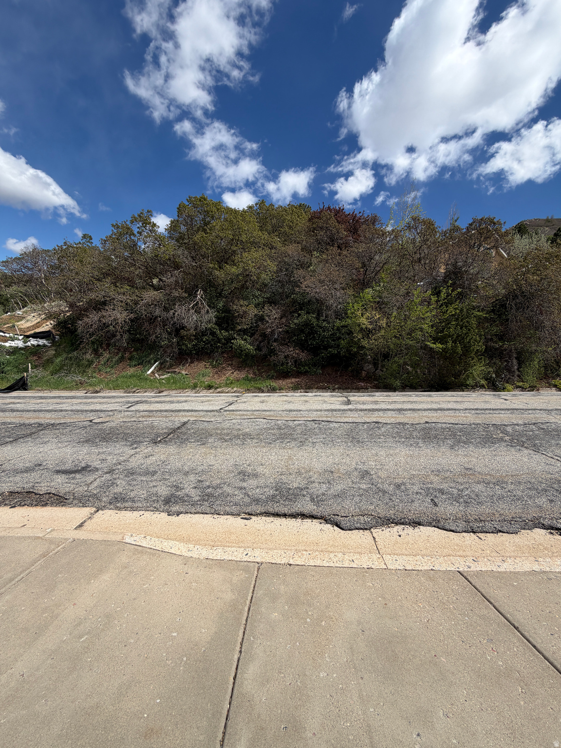 4184 S BONA VILLA DR, Ogden, UT 84403 — photo 1