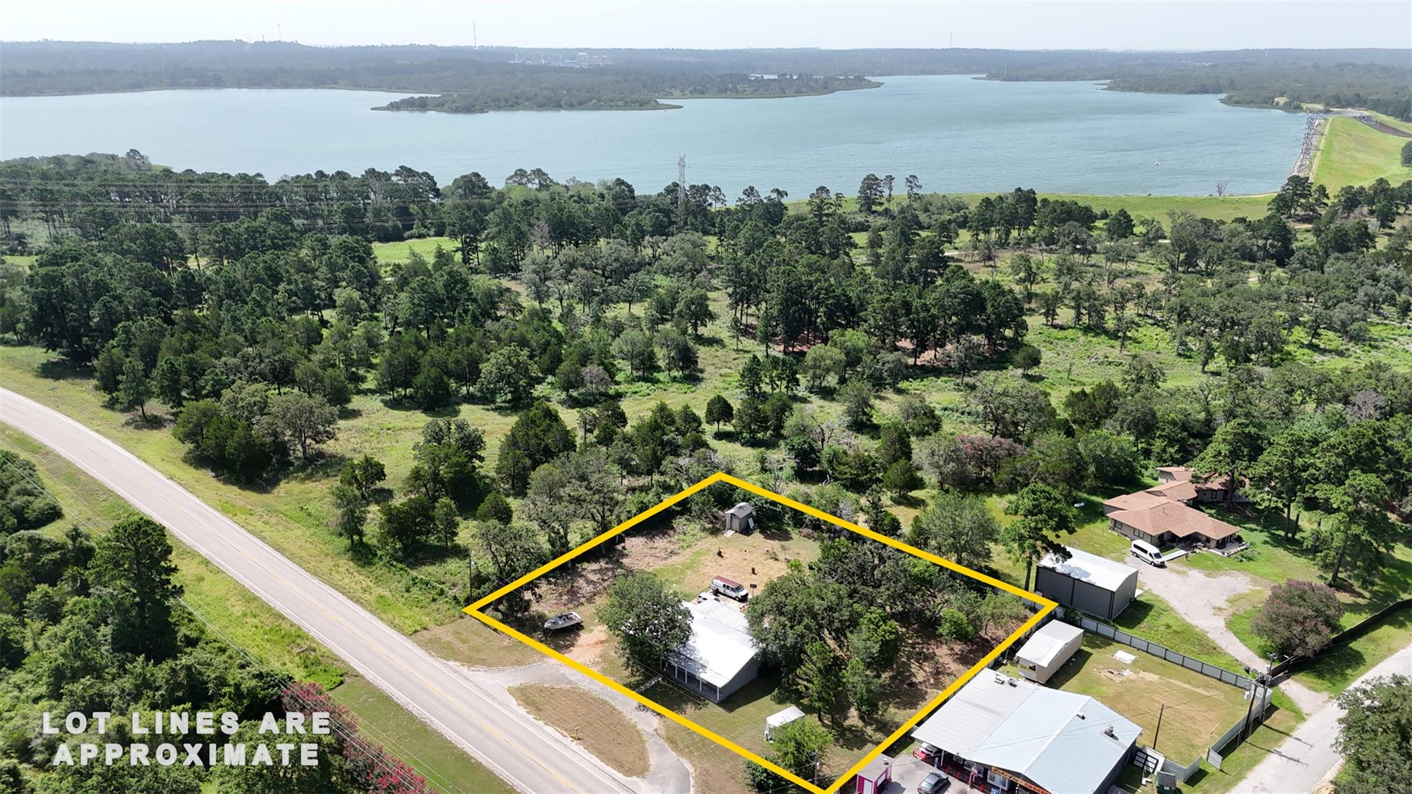 423 Fm 1441, Bastrop, TX 78602 — photo 1