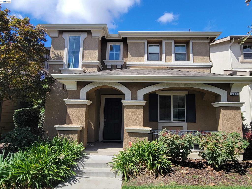 313 Turnstone Cir, Pittsburg, CA 94565 — photo 1