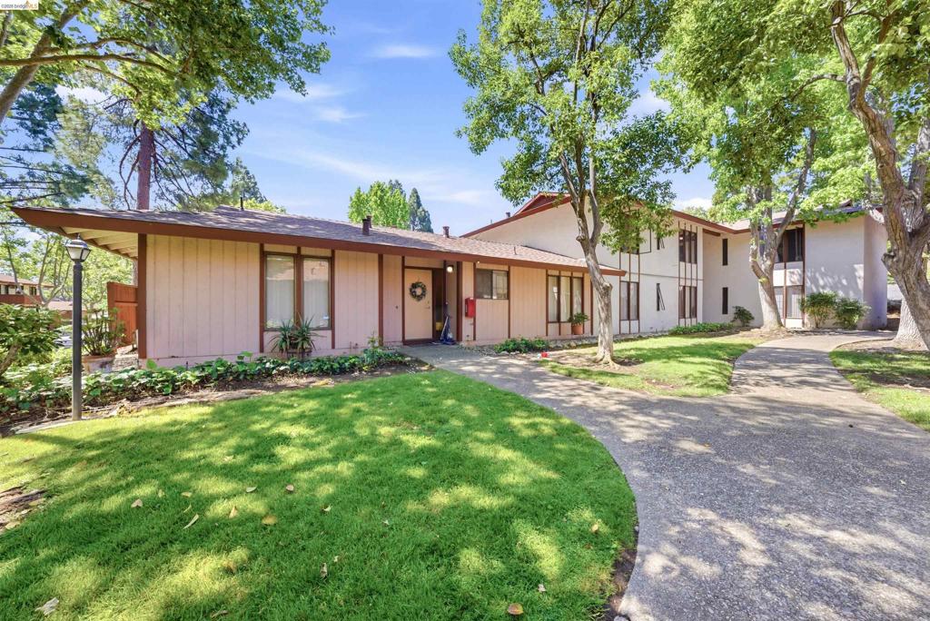 670 Tempe Ct, Pleasant Hill, CA 94523 — photo 1