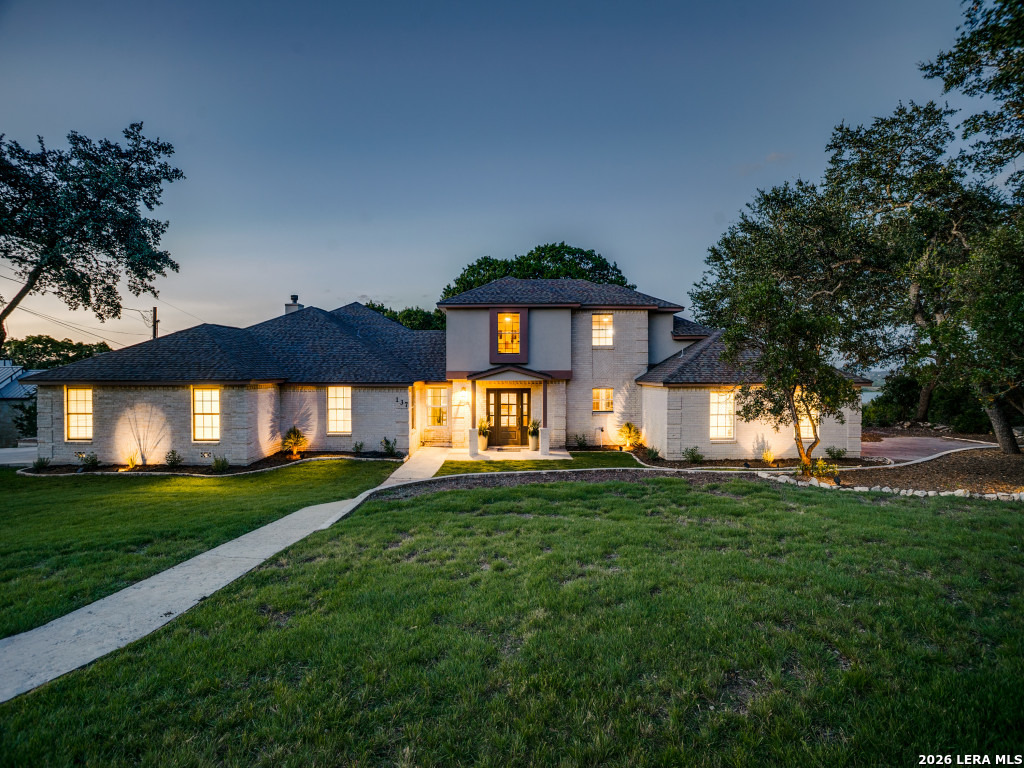 137 Lake View Dr, Boerne, TX 78006 — photo 1