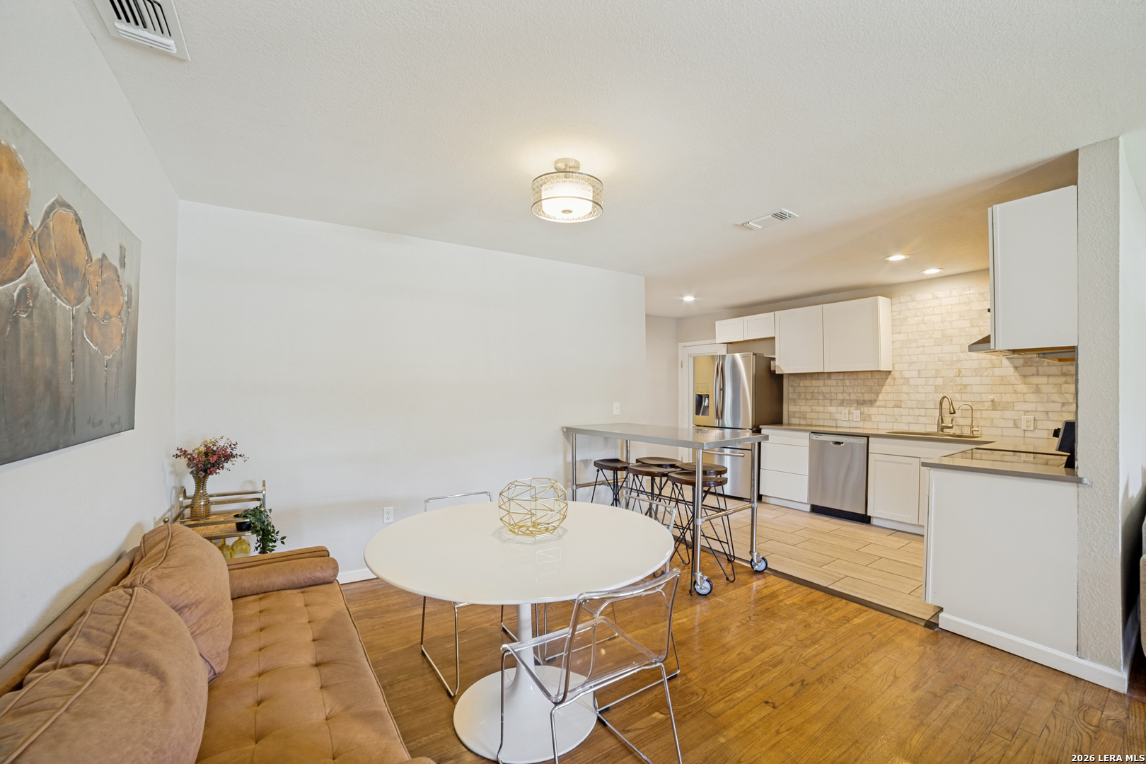 2540 SUMMIT AVE, ,  78228 — photo 1